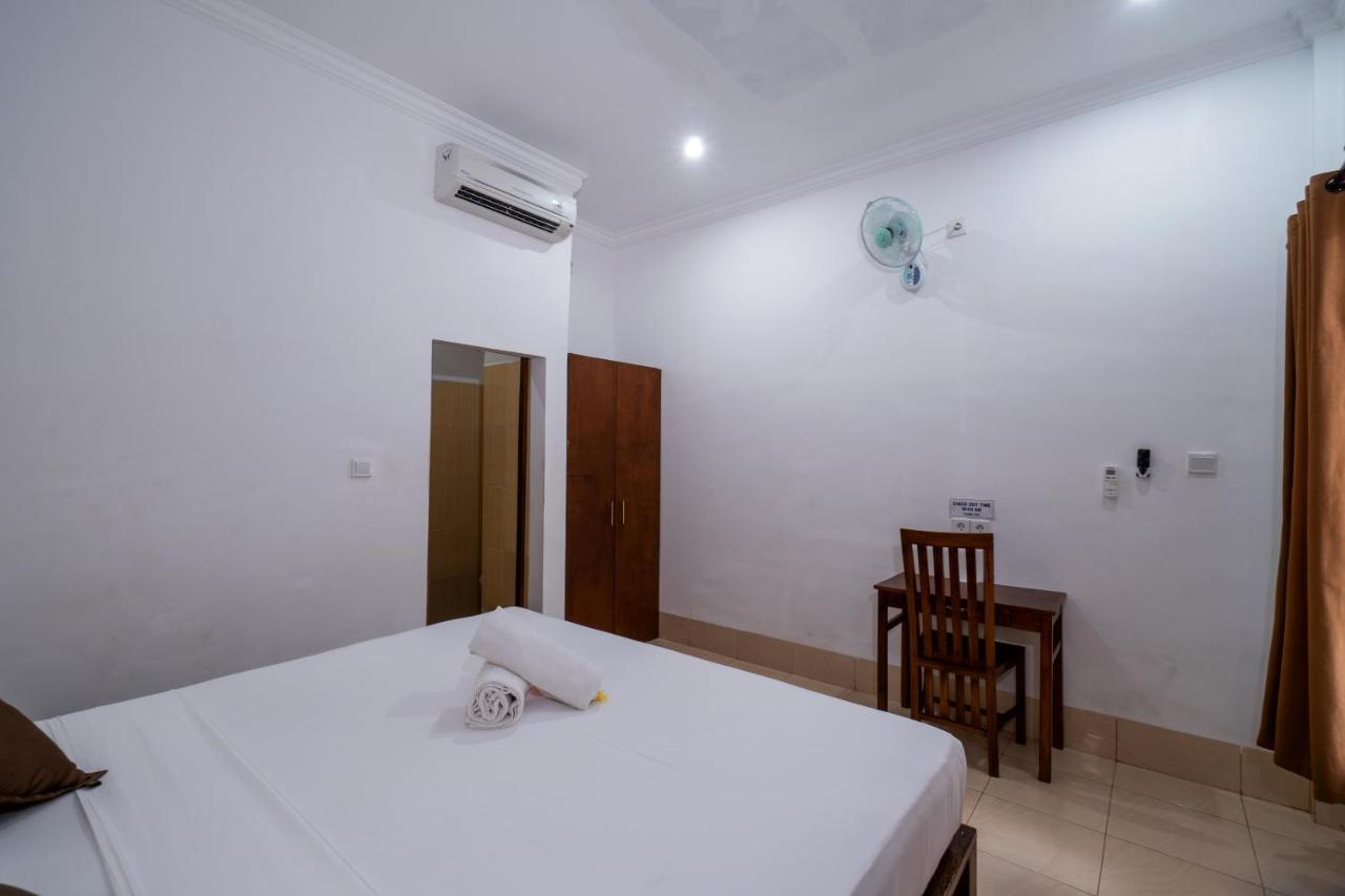 Krisna Home Stay Lembongan Exterior foto