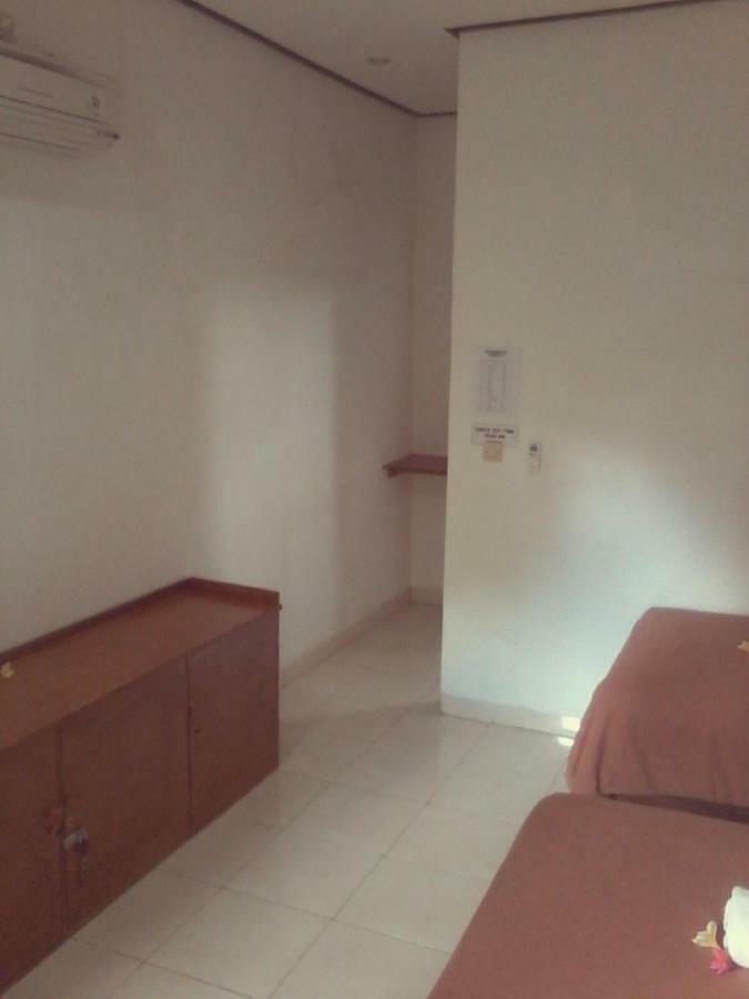 Krisna Home Stay Lembongan Exterior foto